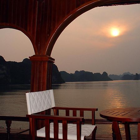 Hanoi Amorita Boutique Hotel & Travel Екстериор снимка